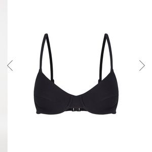 Zulu and zephyr black balconette top 8